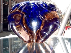 Josef Hospodka - Zware kristallen sommerso schaal/asbak Chribska. kopen? Bied vanaf 35!