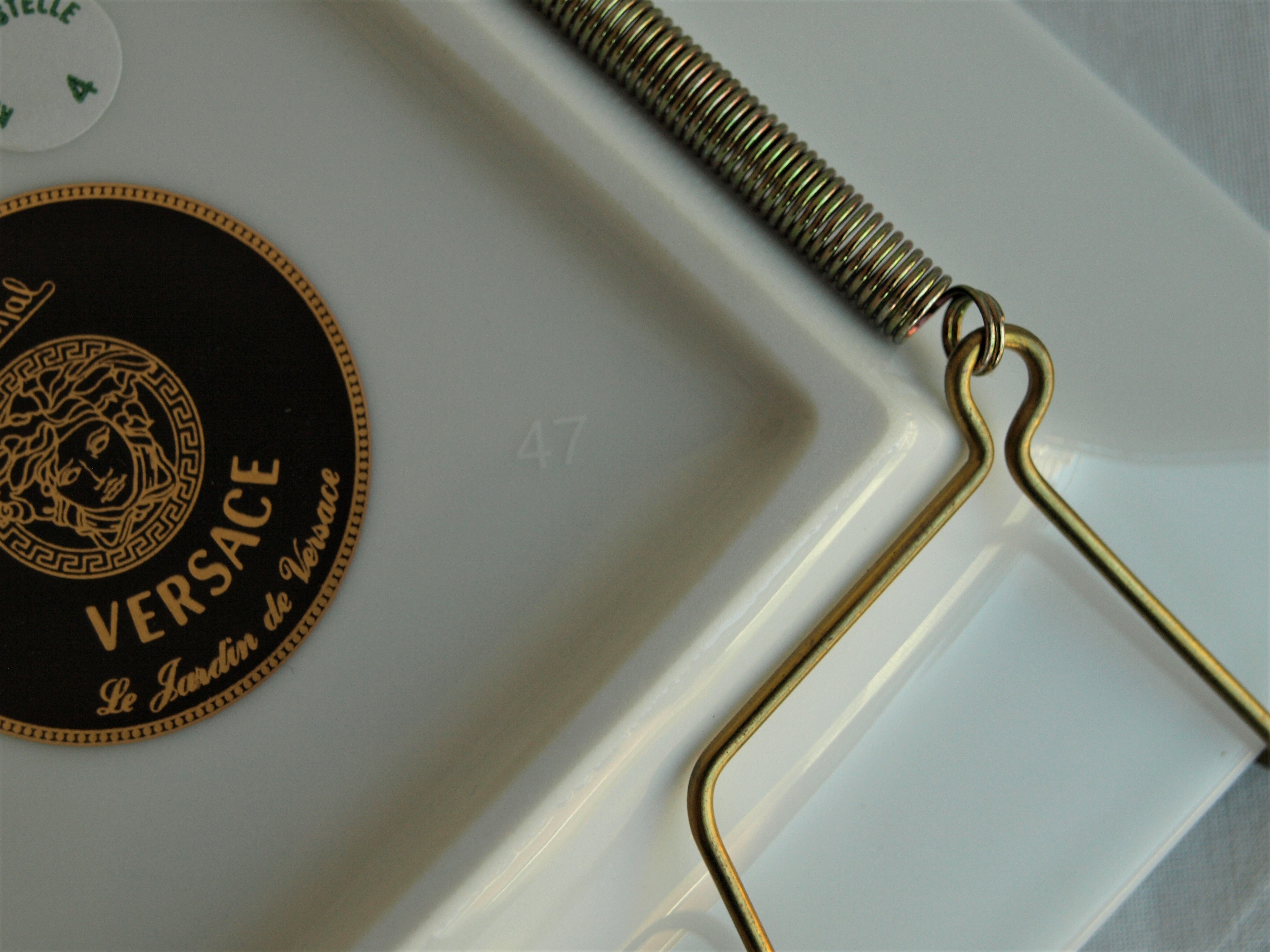 Gianni Versace - Versace meets Rosenthal – Le Jardin de Versace – Vierkant schaaltje kopen? Bied vanaf 1!