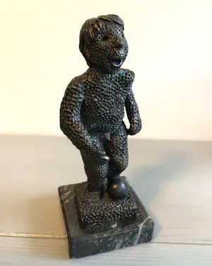 Carolein Smit - “ Jongen met voetbal “.. kopen? Bied vanaf 95!