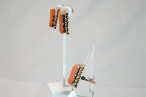 38 - 14 karaats roségouden ring met een paar oorstekers gezet met bloedkoraal kopen? Bied vanaf 600!