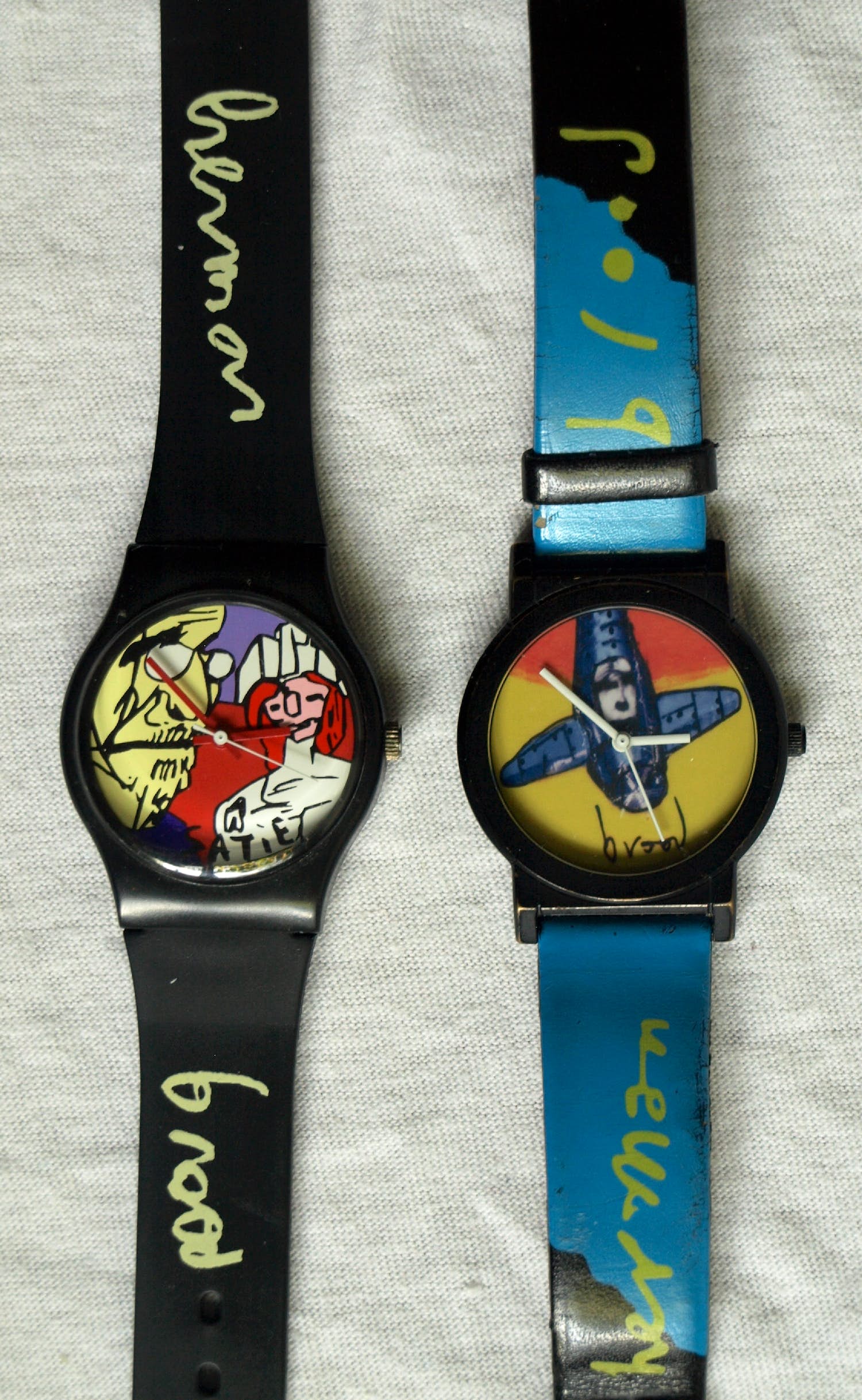 Herman Brood - 2x Horloge , “Erik Satie” en “Vliegtuig” – met doosjes kopen? Bied vanaf 1!