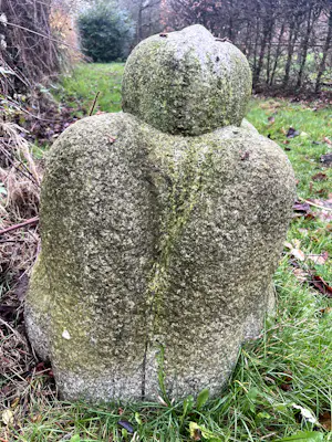 Herman Van Nazareth - prachtig mooi stenen beeld van figuur kopen? Bied vanaf 500!