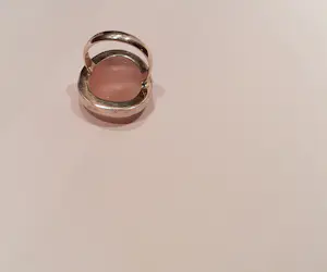 Nieuwe zilveren ring met ovale facetgeslepen rozenkwarts kopen? Bied vanaf 65!