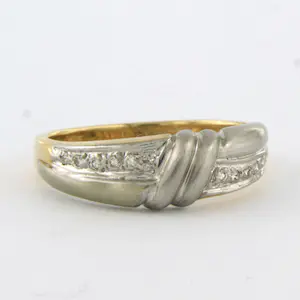14k bicolour gouden ring bezet met briljant geslepen diamant tot. 0.15ct kopen? Bied vanaf 300!