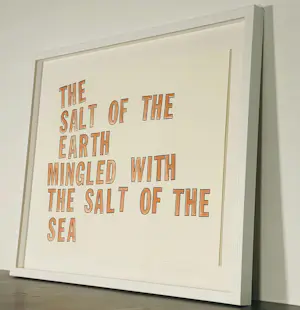 Lawrence Weiner - "The salt of the earth mingled with the salt of the sea" gesigneerd & ingelijst kopen? Bied vanaf 690!