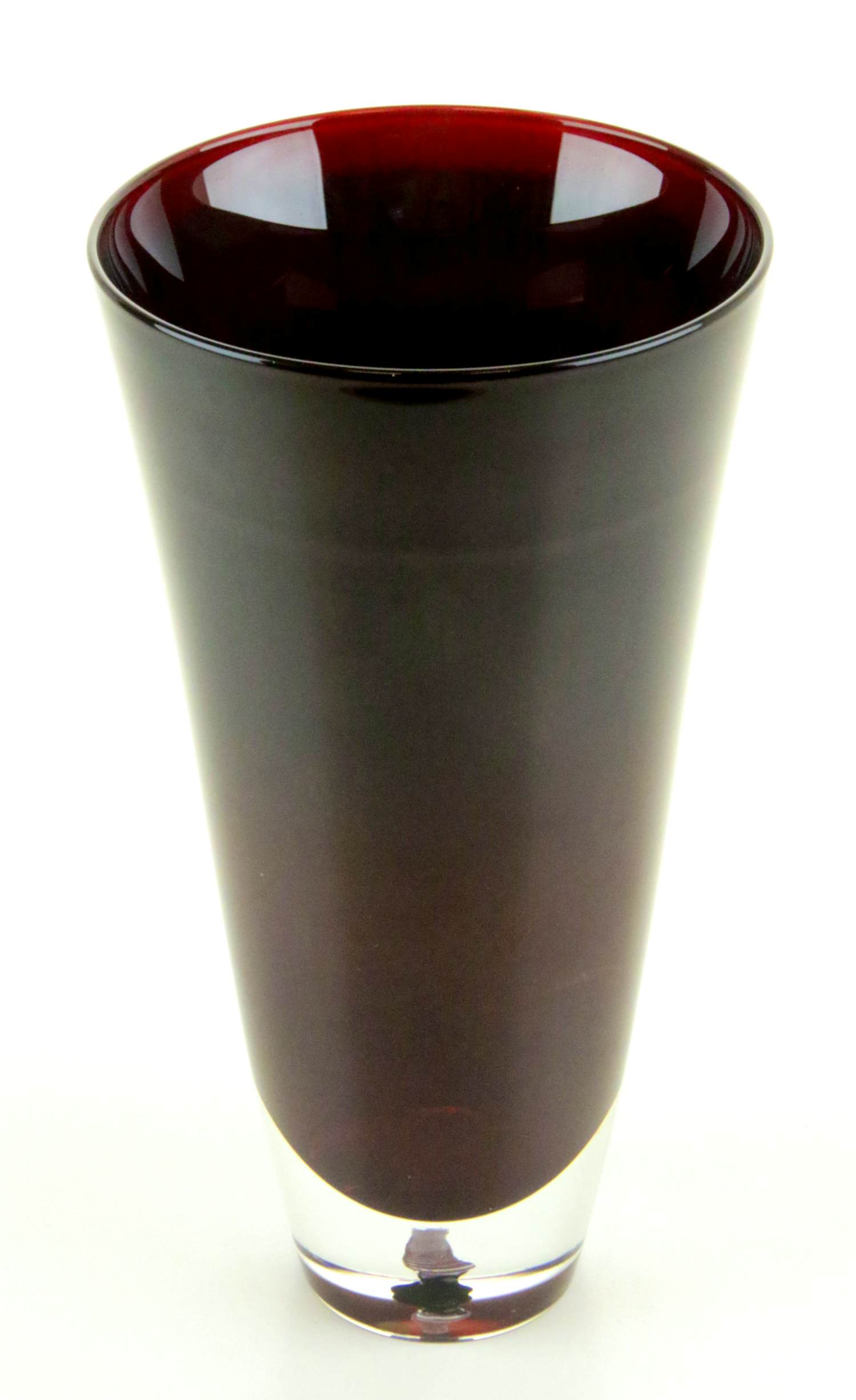 Richard Meitner - Unica ; Vrij gevormde en geblazen robijnrode conische kristalsculptuur kopen? Bied vanaf 460!