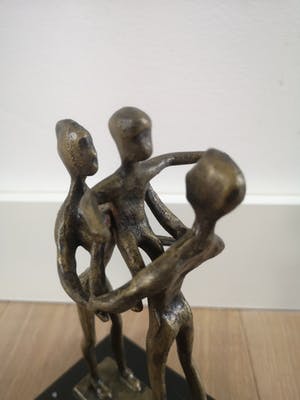 Brons (Onbekend) - Gezin kopen? Bied vanaf 65!