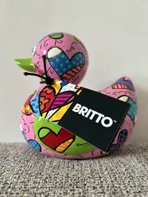 Romero Britto - Love Duck Heart verkauft für € 43!