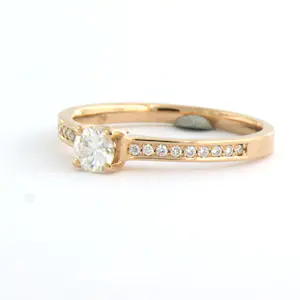 18k rose gouden ring bezet met briljant geslepen diamant 0.35 ct - rm 17.5 kopen? Bied vanaf 500!