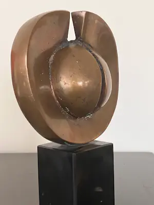 Ernest Joachim - Abstracte sculptuur kopen? Bied vanaf 199!