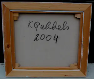 Klaas Gubbels - Ingelijste gemengde techniek op doek: Verschoven lijnen rood - 2004 kopen? Bied vanaf 2399!