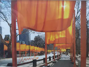 Christo - Artcards "The Gates" - Ingelijst 39 x 28 cm - Gesigneerd (2x) kopen? Bied vanaf 100!