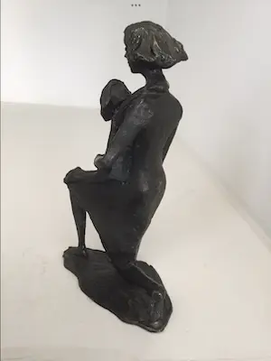 Corry Ammerlaan - Sculptuur “ Moederliefde “. Gesigneerd kopen? Bied vanaf 1!