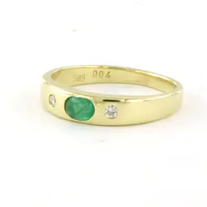 14k geel gouden ring bezet met smaragd en briljant geslepen diamant kopen? Bied vanaf 130!