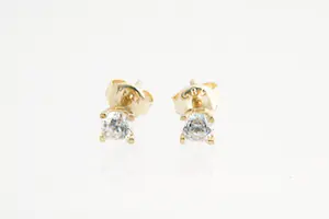 156- 1 paar elegante 14krt geel-gouden oorstekers - ZGAN kopen? Bied vanaf 30!