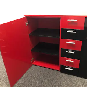 Giulio Cappellini - Design kast 'Sistemi' in rood/zwart kubistische vormgeving (jaren '80) kopen? Bied vanaf 750!