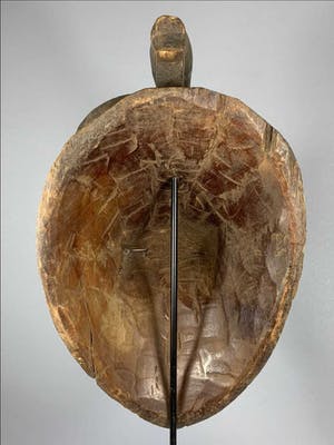 Pumu - Tribal used Old African female mask from the Punu - Gabon. kopen? Bied vanaf 45!