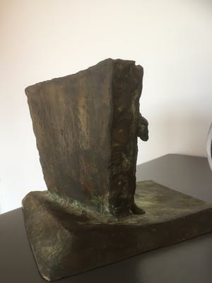 Brons (Onbekend) - Vrouw bij muur kopen? Bied vanaf 49!