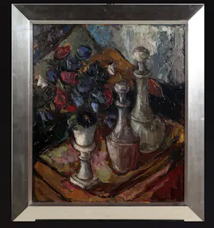 Guus Sundermeijer-Rincker - kleurrijk stilleven met karaffen en bloemen kopen? Bied vanaf 195!