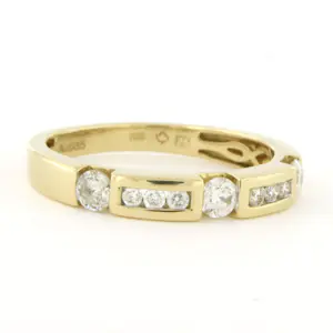 14k geel gouden ring bezet met briljant geslepen diamant tot. 0.50ct kopen? Bied vanaf 500!