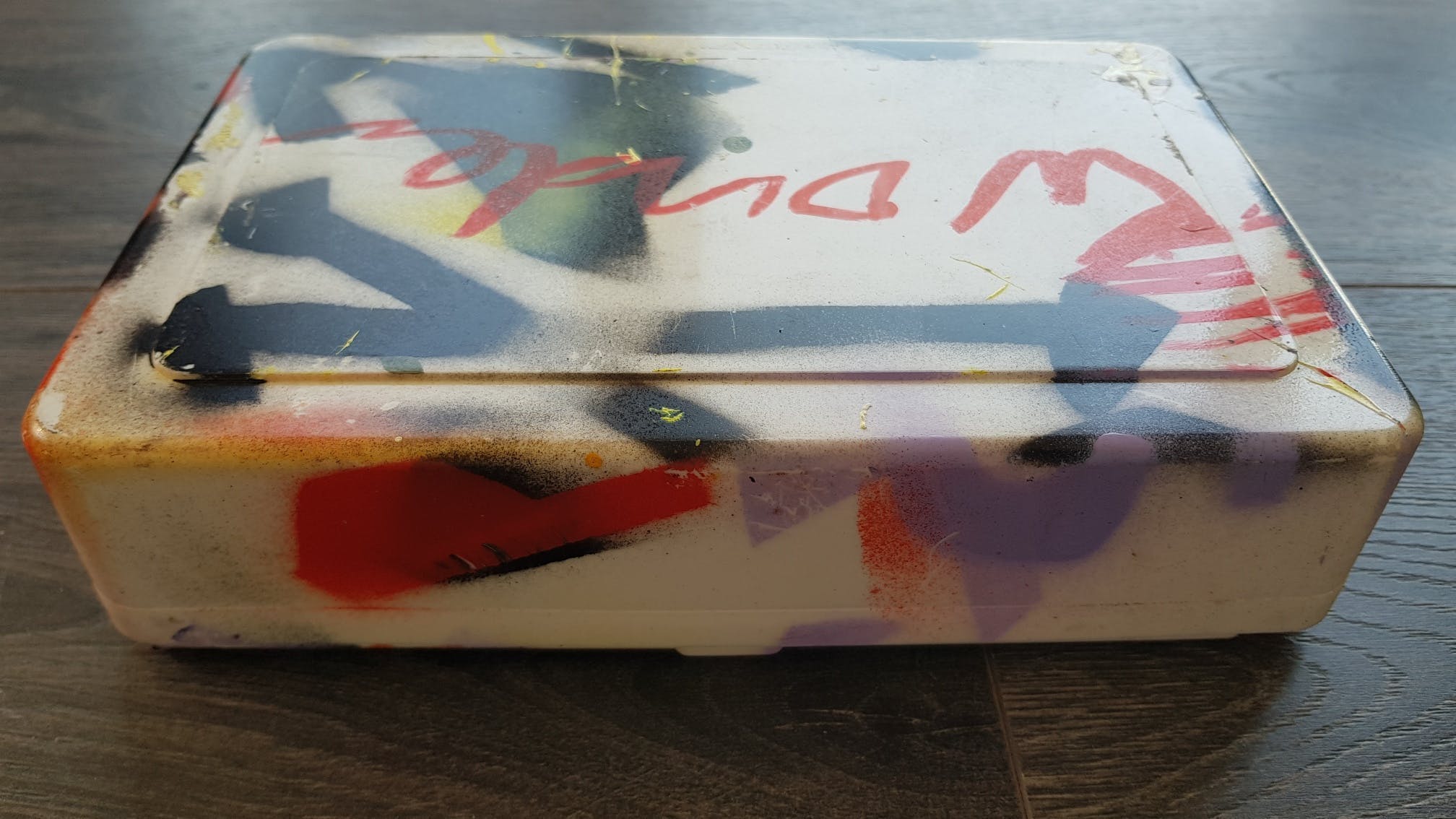 Herman Brood - unieke gesigneerde broodtrommel kopen? Bied vanaf 1!