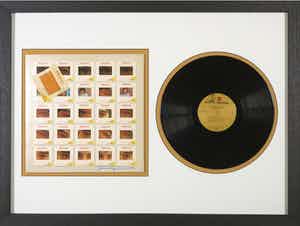 Andy Warhol - Handgesigneerde LP-hoes album The Academy in Peril van John Cale - Ingelijst verkocht voor € 1!