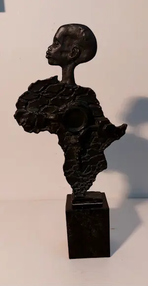 Eric Claus - Gemaakt voor het Afrika Museum kopen? Bied vanaf 195!