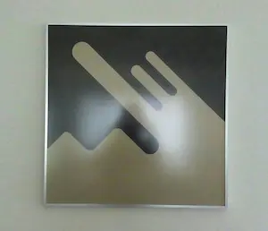 Hans van Dijkhorst - ATP (dus nu vanaf één Euro): De ingelijste collage 'Escalation'! kopen? Bied vanaf 1!