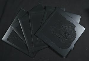 Various artists - Def Jam Recordings 30th Anniversary - 6 LP Box in bijzondere vormgeving kopen? Bied vanaf 75!