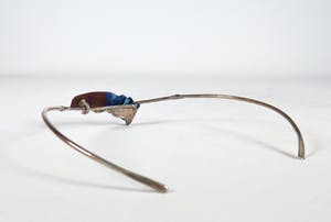 Huub Mikx - Zilveren spang-collier met wisselplaatjes kopen? Bied vanaf 1!