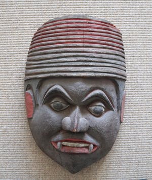 Niet of onleesbaar gesigneerd - Masker kopen? Bied vanaf 1!