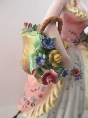 Real Fabbrica Capodimonte - Handgeschilderde figuurtje 30 cm! kopen? Bied vanaf 50!