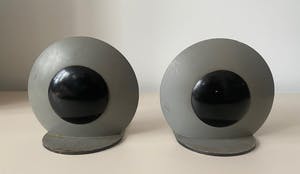 Niet of onleesbaar gesigneerd - Art Deco stel houten boeksteunen kopen? Bied vanaf 1!