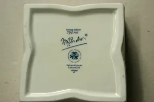 Plateelbakkerij Schoonhoven - doosje Escher kopen? Bied vanaf 35!