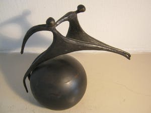 Corry Ammerlaan - Verbronsd sculptuur - "Stappen Zetten" kopen? Bied vanaf 40!