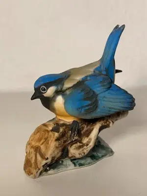 AcheterReal Fabbrica Capodimonte - 8 stuks Vogelsculpturen, Biscuit (ongeglazuurd) Porselein? Enchérissez de 85!