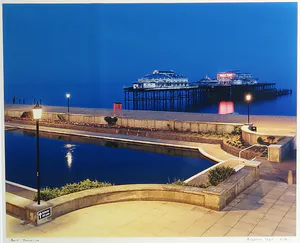 Bert Houweling - Foto, Brighton - Ingelijst kopen? Bied vanaf 1!