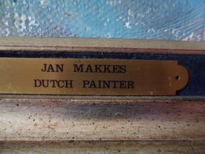 Jan Makkes - Olieverf op doek, met besneeuwde huizen en bomen en een wandelaar kopen? Bied vanaf 225!