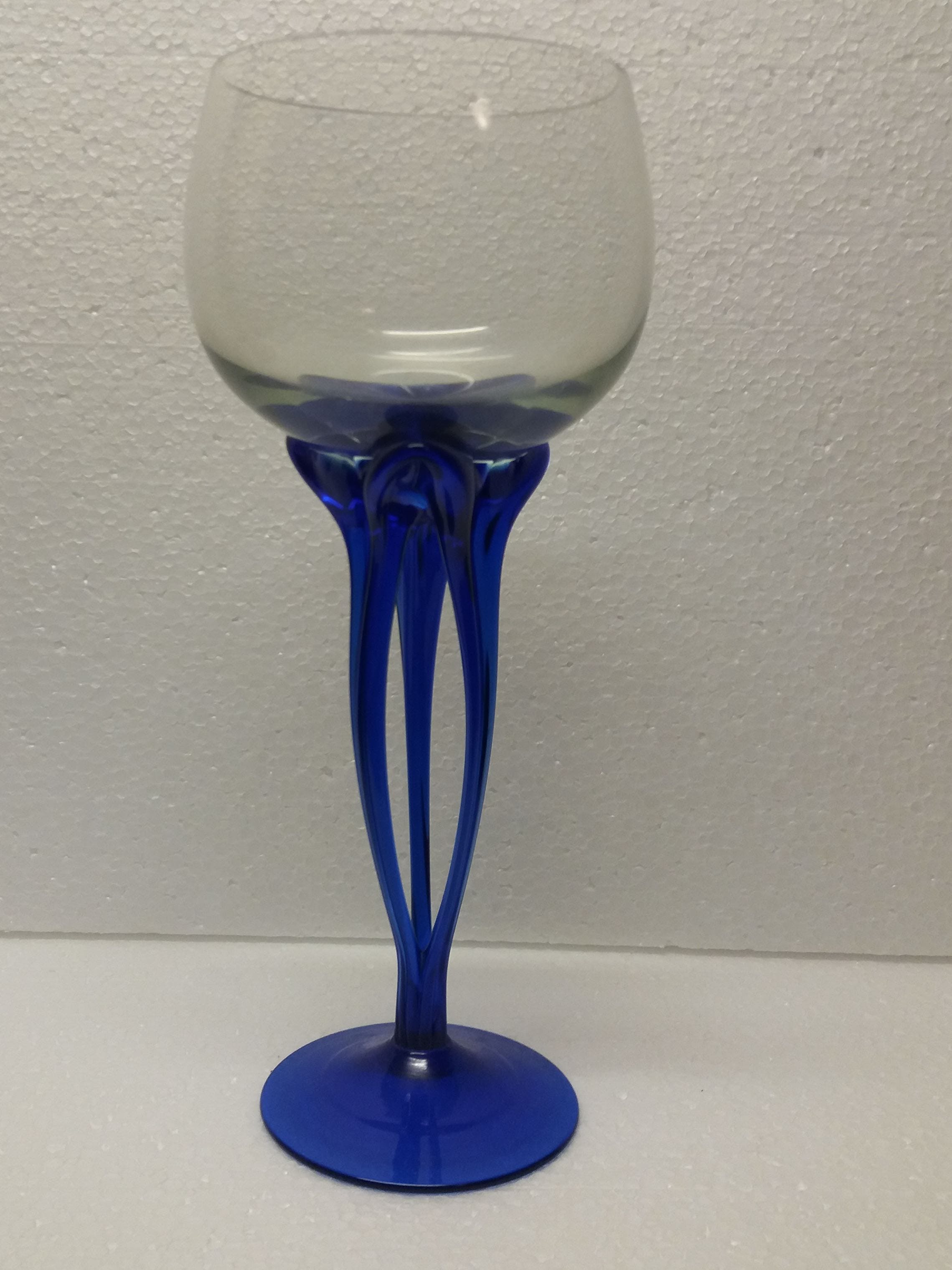 Niet of onleesbaar gesigneerd - Jozefina Krosno kristalglazen schaal verkocht voor € 1!