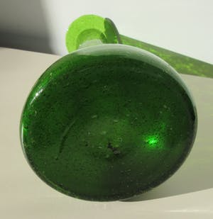 Kosta Boda - Groene glazen kraagvaas ontwerp Erik Höglund kopen? Bied vanaf 32!