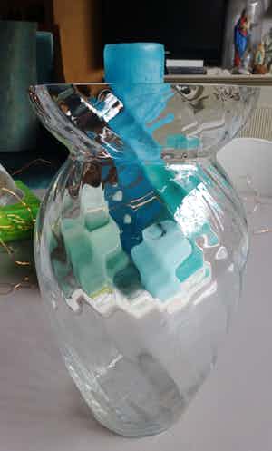 Willem Noyons - losse vaas - eindejaarsgeschenk UMC- helder glas met ribbel verkocht voor € 15!