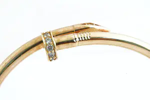 110 - Mooie 18 Krt rosé gouden design "spijker" armband - Cartier model kopen? Bied vanaf 390!