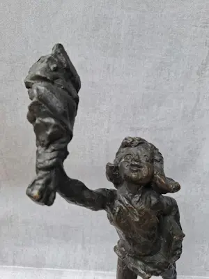 Marcus Ravenswaay - Meisje met bos bloemen kopen? Bied vanaf 399!