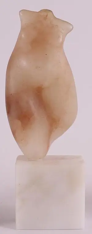Monica van Dael - Beeld: Marmeren torso op natuurstenen basement kopen? Bied vanaf 225!
