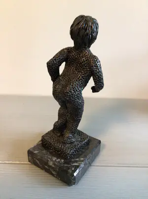 Carolein Smit - “ Jongen met voetbal “.. kopen? Bied vanaf 95!