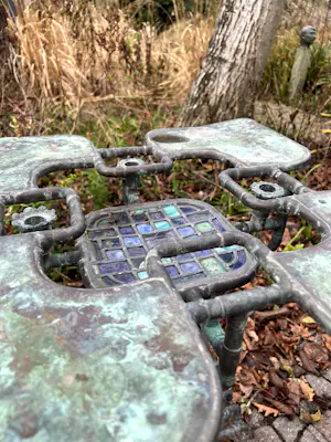 Cor de Ree - Tafel en feutuille van staal, glas-en-lood en koper kopen? Bied vanaf 800!