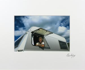 Paul Huf - Foto, In de camper - Ingelijst kopen? Bied vanaf 1!