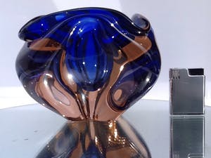 Josef Hospodka - Zware kristallen sommerso schaal/asbak Chribska. kopen? Bied vanaf 35!