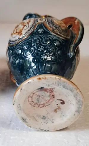 Buy Keramiek overige - 2 vaasjes merk Romano. Dit is een antieke majolica? Bid from 20!