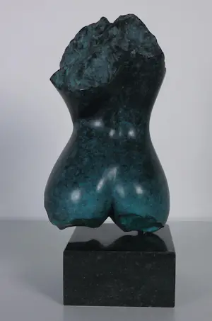 Angelo Moyano - Brons, Vrouwentorso kopen? Bied vanaf 600!